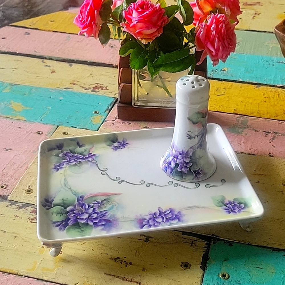 Vanity Tray with Hat pin Holder